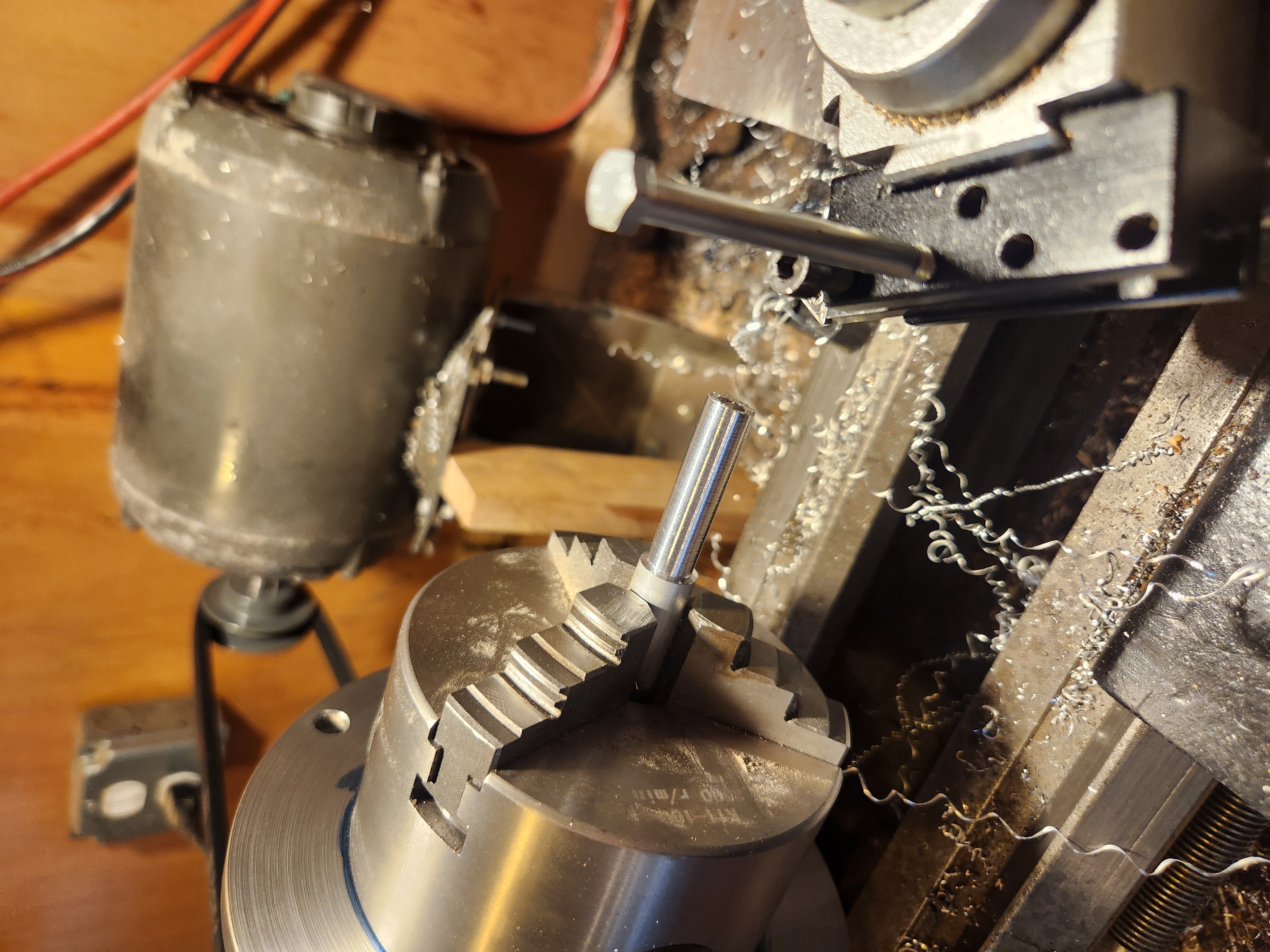 Cutting bearing seats and drilling main hole